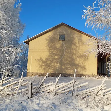 Maaseudulla Arctic 招待所 索特卡莫